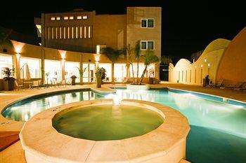 Hotel Quorum Golf, Tenis & Spa Cordoba Dış mekan fotoğraf