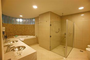 Hotel Quorum Golf, Tenis & Spa Cordoba Dış mekan fotoğraf